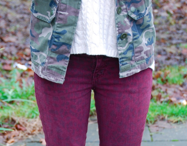 camo-jacket-burgundy-jeans