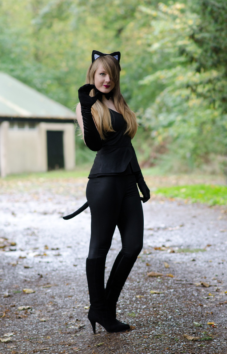 lorna-burford-black-cat