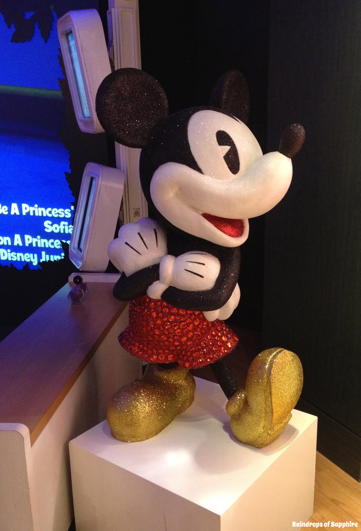 micky-mouse-crystals-oxford-street-disney