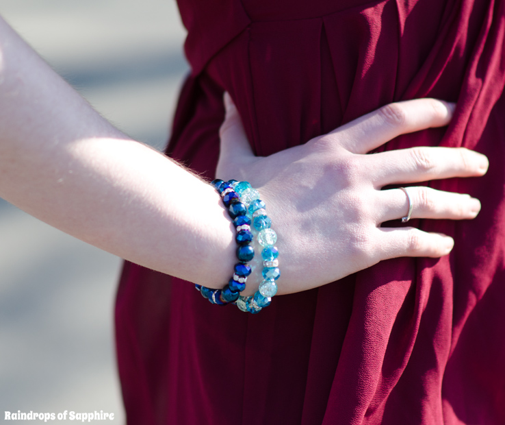 blue-bead-bracelets
