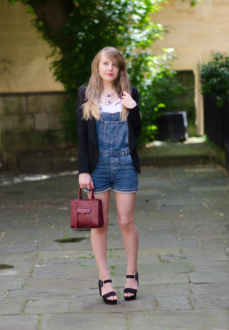 topshop-denim-short-overalls-dungarees-blogger-outfit