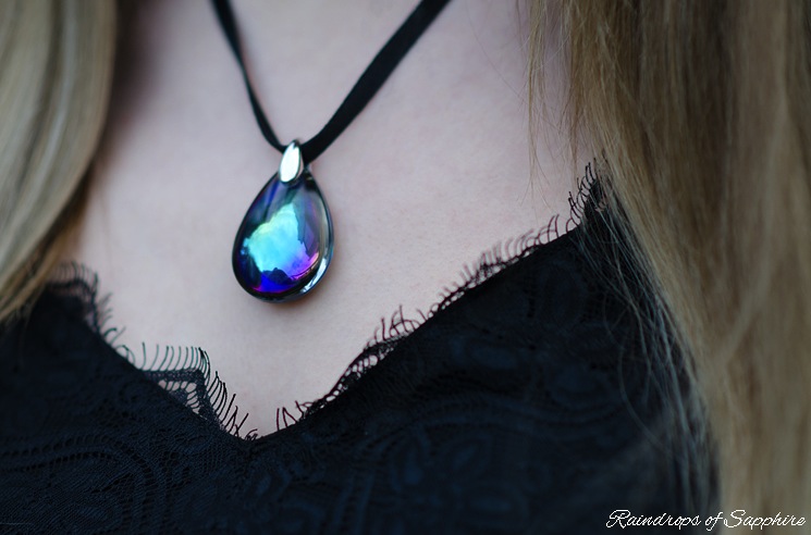 baccarat-raindrop-crystal-necklace
