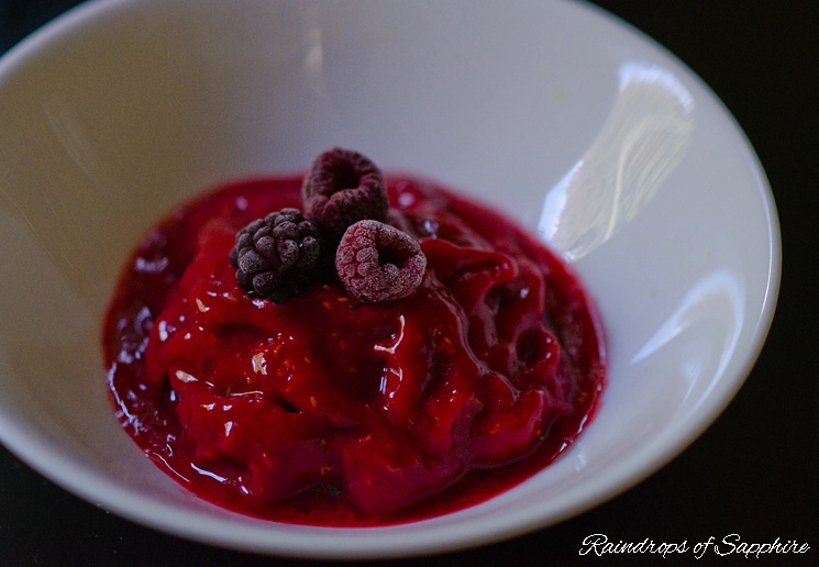 home-made-raspberry-sorbet-nutri-bullet-frozen-fruit