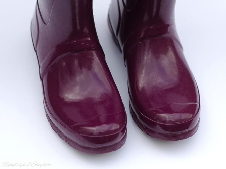 clean-shiny-hunter-rain-boots