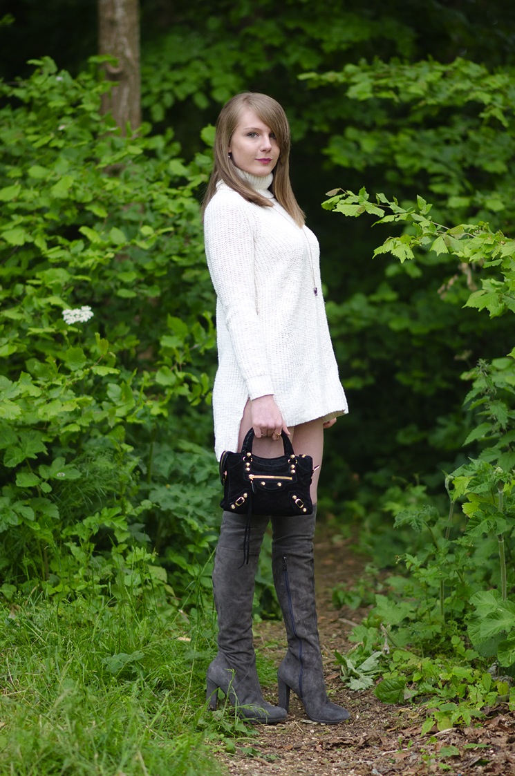 lorna-burford-sweater-dress-jumper-with-boots-uk-fashion-blogger