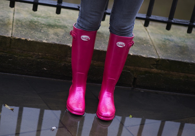 metallic-pink-wellies-rubber-boots-rockfish