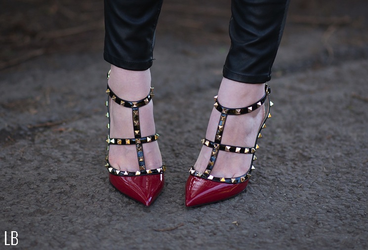 Valentino Rockstud 100 Patent Black & Red Shoes Review 2
