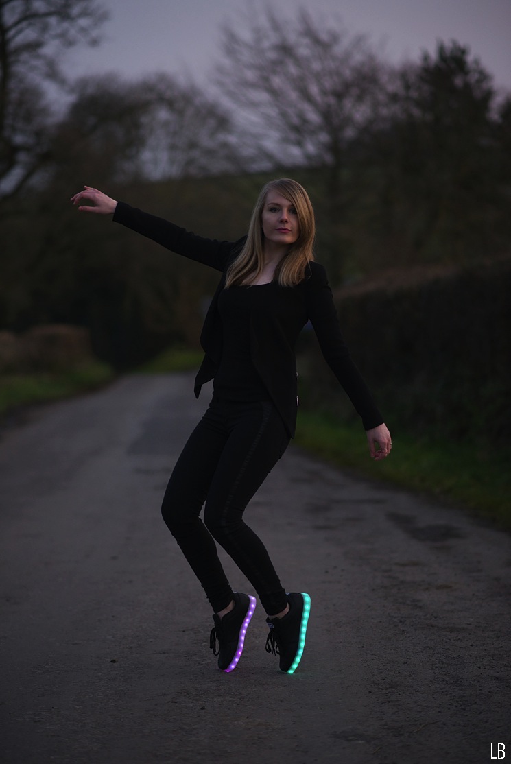 light-up-led-shoes-outfit-dance